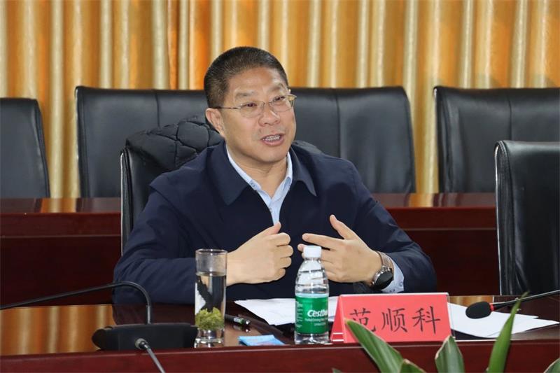 中国有色金属工业协会党委副书记范顺科一行莅临明泰铝业调研